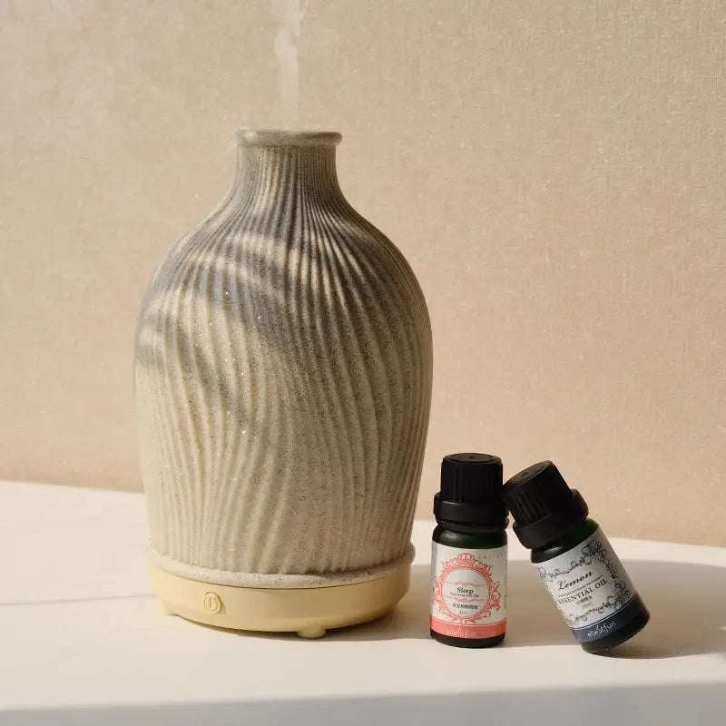 Simple Vase Shaped Aromatherapy Humidifier, with elegant design, resembling a classic vase to seamlessly blend into any room decor - CRYSTALOIL