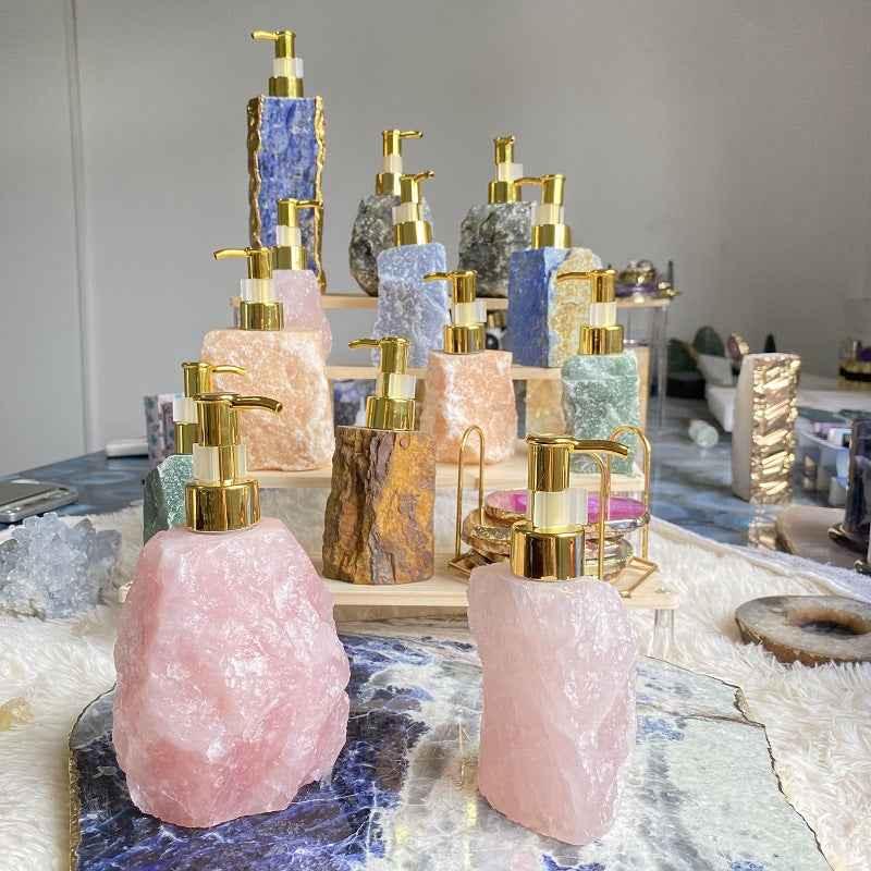 Natural Crystal Stone Perfume Bottle for Enhanced Aroma Experience - CRYSTALOIL