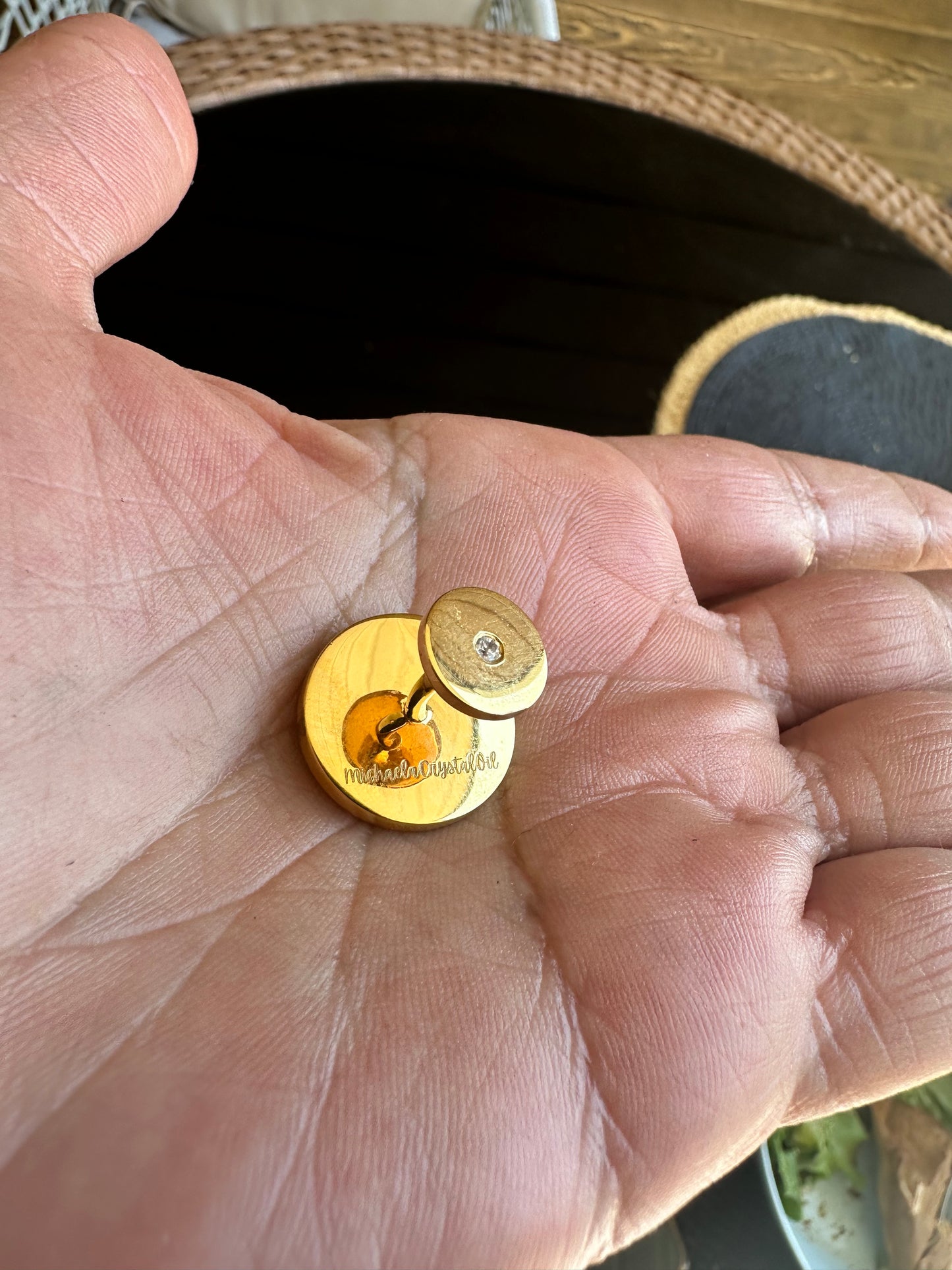 18 Carat Gold Natural Aventurine Stone Cufflinks – Luxury Men's Accessory