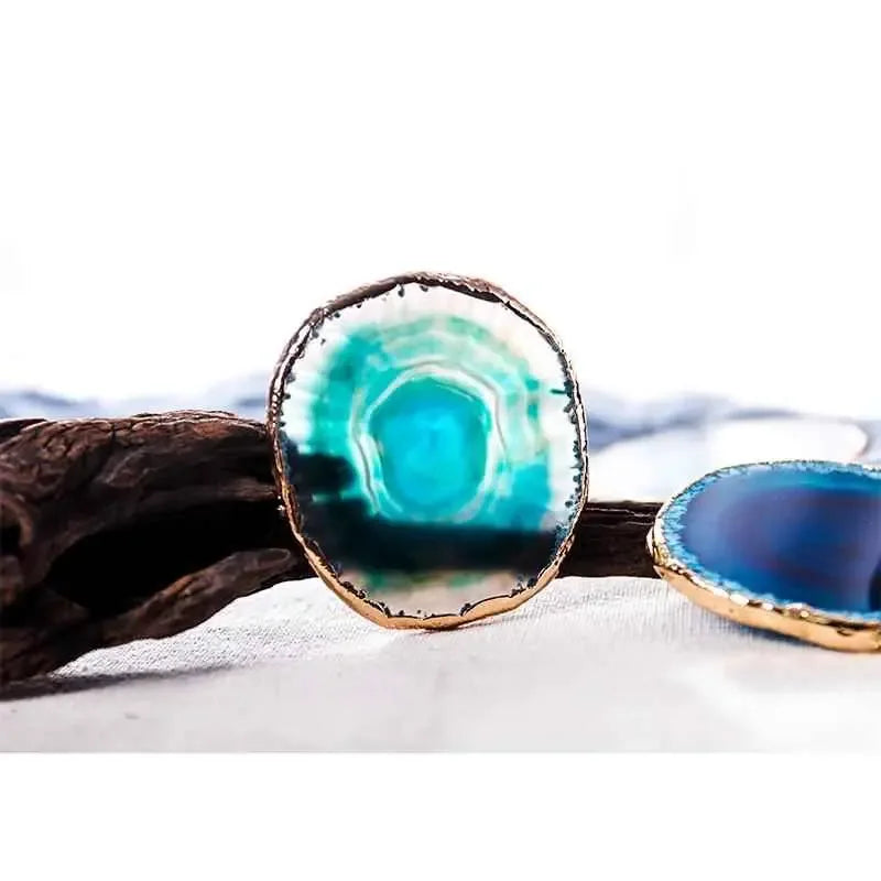 Set of Natural rough stone agate piece coaster, showcasing the raw beauty of agate. - CRYSTALOIL