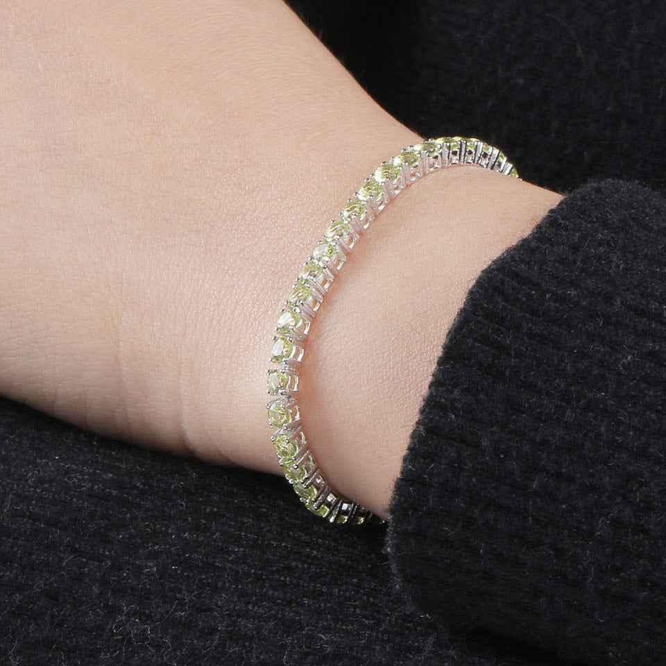 Sterling Silver Full Of CRYSTALS Luxury Peridot Bracelet , A Sterling Silver Luxury Peridot Bracelet, adorned with dazzling diamonds, radiating opulence and sophistication with its exquisite blend of shimmering gemstones. - CRYSTALOIL