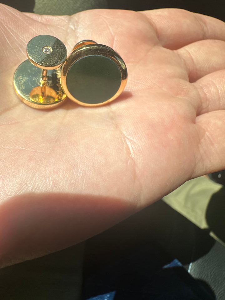 Solid Gold 18 carat gold with natural aventurine stone  cufflink by Crystal luxury