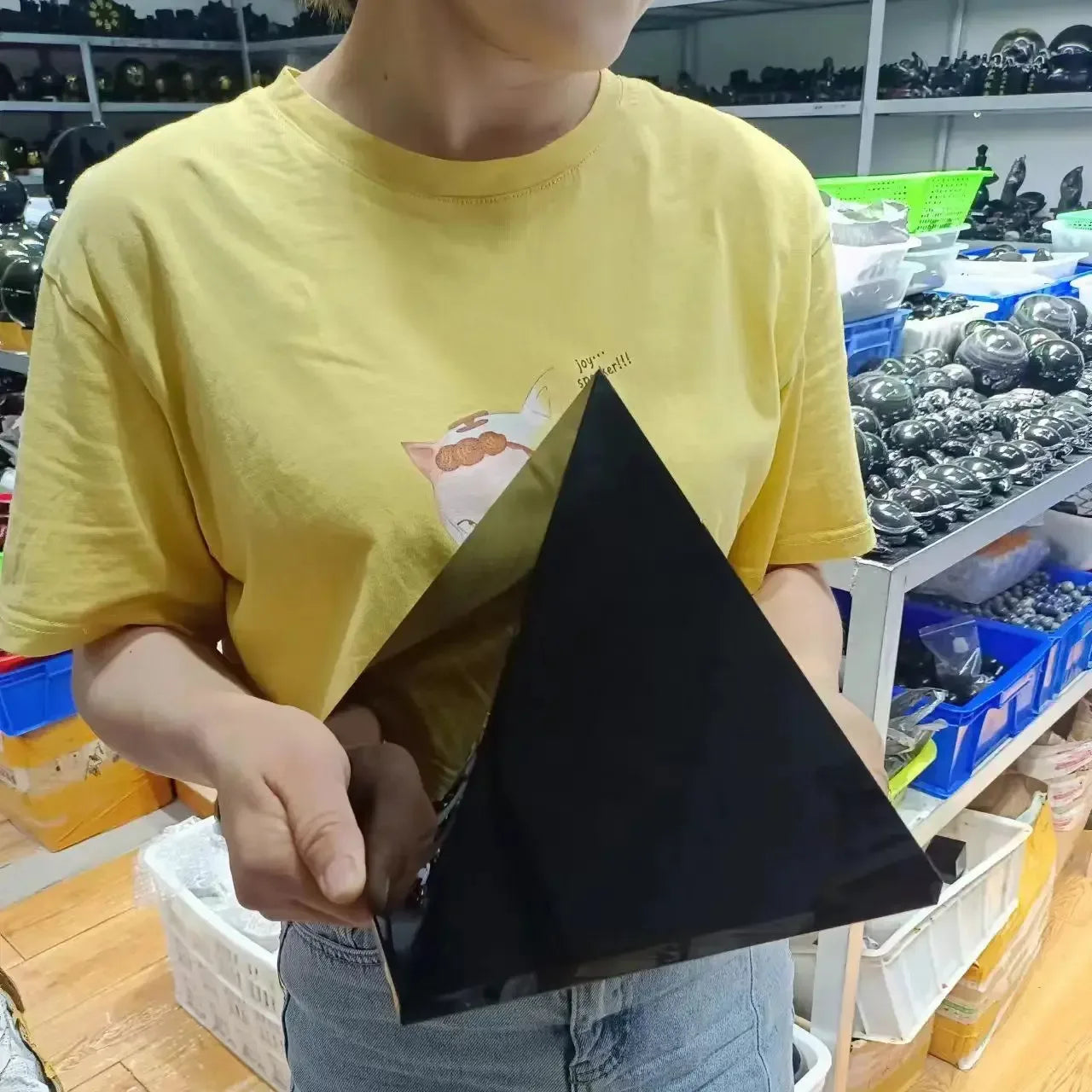 Huge Natural Mineral Black Tourmaline Crystal Point Healing Reiki Stone Pyramid Triangled Crystal Point Wholesale Degaussing Gem - CRYSTALOIL