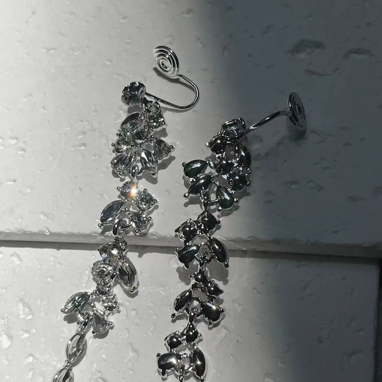 Light Luxury Crystal Diamond Leaf Tassel Earrings - CRYSTALOIL