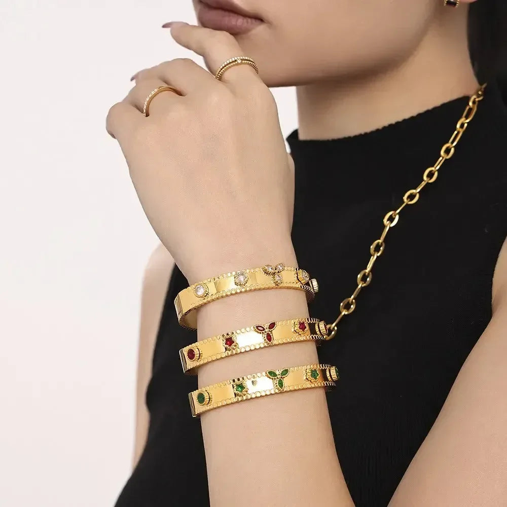 18K gold trefoil inlaid gemstone exquisite design noble bracelet - CRYSTALOIL